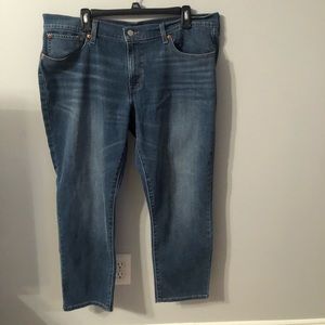 EUC!  Levi’s boyfriend 33 jeans